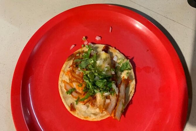 The best walking tour in the neighborhood of Versalles - Afternoon dishes in sit-down restaurants