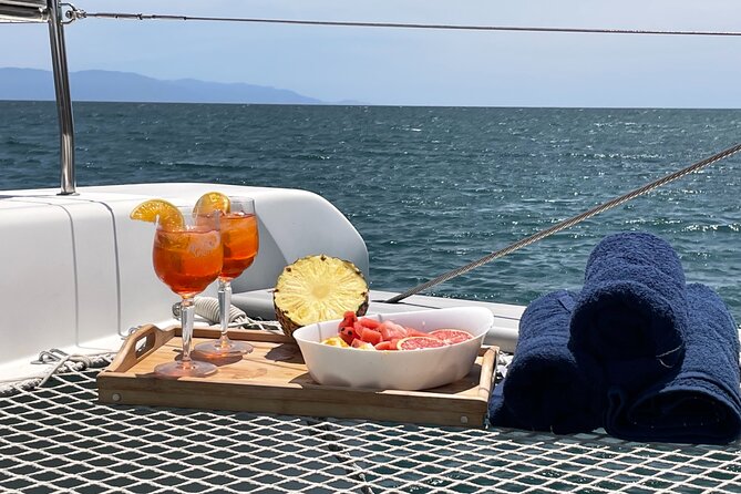 Visit Private Beaches around Puerto Vallarta in a Private Yacht - What the private format changes