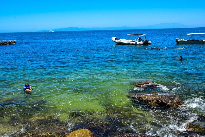 Yelapa Escape & Snorkeling in Puerto Vallarta by Speedboat - Photographing Los Arcos de Mismaloya